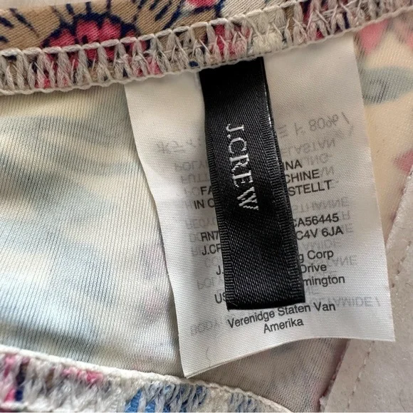 J.Crew Underwire bikini top in Floral Vine Block print - Size: 34C - Picture 5 of 7